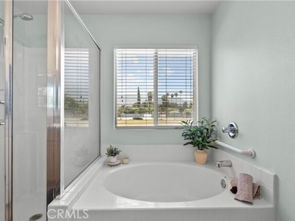 15721 Cobalt Street 118, Sylmar (los Angeles) CA 91342