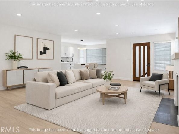 18216 Hartland Street, Reseda (los Angeles) CA 91335