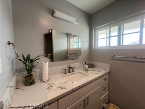 11024 Peoria Street, Sun Valley (los Angeles) CA 91352