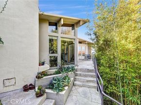 3830 Buena Park Drive, Studio City (los Angeles) CA 91604