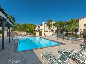 16715 Vanowen, Van Nuys (los Angeles) CA 91406