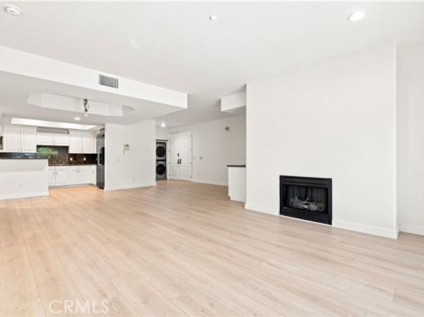 8555 Cashio St APT 101, Los Angeles, CA 90035, Los Angeles CA 90035
