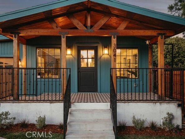 3041 Atwater, Los Angeles CA 90039