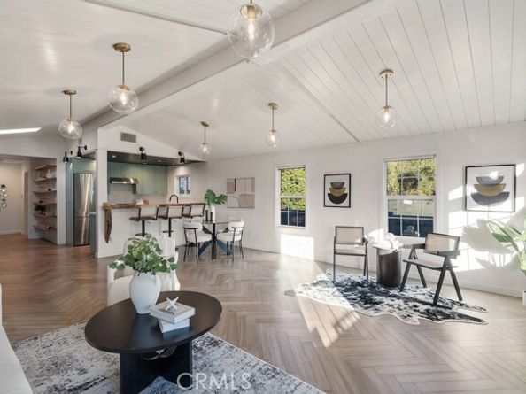 3041 Atwater, Los Angeles CA 90039