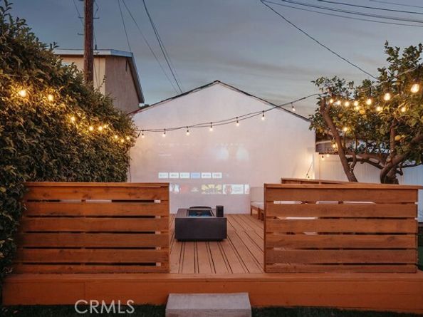 3041 Atwater, Los Angeles CA 90039