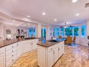 11 Laurelgate, Laguna Hills CA 92679