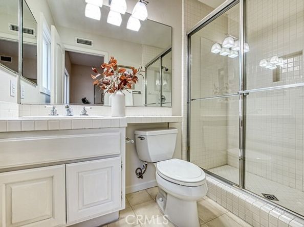 11 Laurelgate, Laguna Hills CA 92679