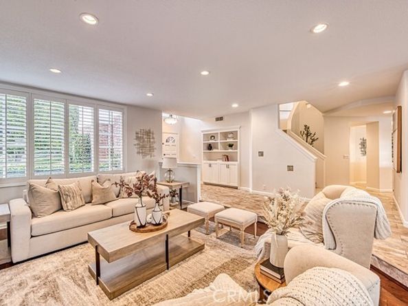 11 Laurelgate, Laguna Hills CA 92679