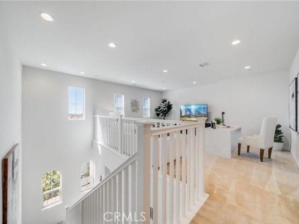 105 High Meadow, Lake Forest (el Toro) CA 92610