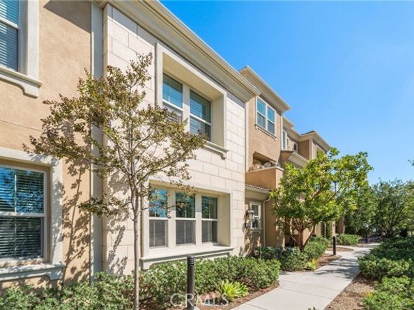 105 High Meadow, Lake Forest (el Toro) CA 92610