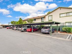 23292 Orange Avenue 6, Lake Forest (el Toro) CA 92630