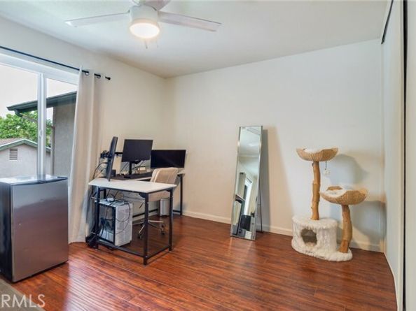23292 Orange Avenue 6, Lake Forest (el Toro) CA 92630