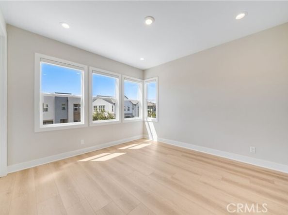 211 Wild Flower, Lake Forest (el Toro) CA 92630