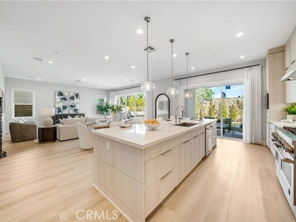 211 Wild Flower, Lake Forest (el Toro) CA 92630