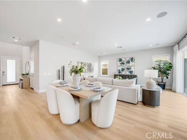 211 Wild Flower, Lake Forest (el Toro) CA 92630