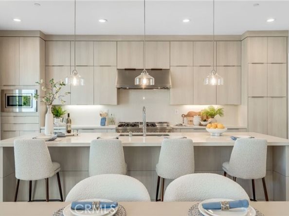 211 Wild Flower, Lake Forest (el Toro) CA 92630