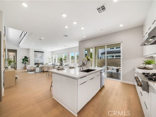 301 Brackens, Lake Forest (el Toro) CA 92630