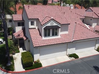 25215 Avenida Pacifica