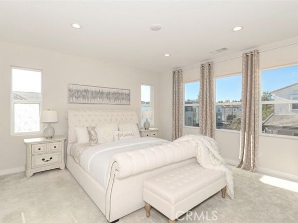 111 Edna Parkway, Lake Forest (el Toro) CA 92630