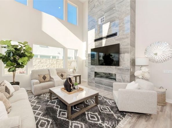 111 Edna Parkway, Lake Forest (el Toro) CA 92630