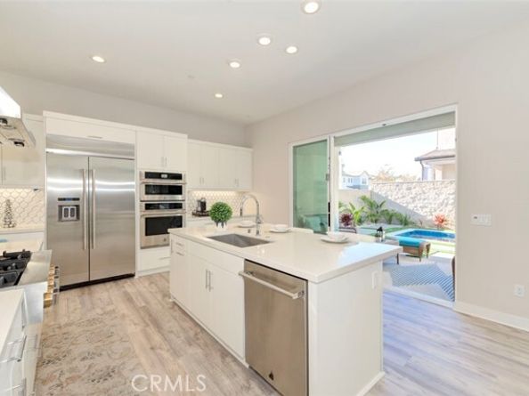 111 Edna Parkway, Lake Forest (el Toro) CA 92630