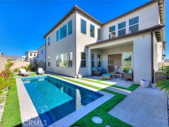 111 Edna Parkway, Lake Forest (el Toro) CA 92630