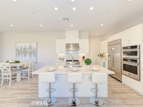 111 Edna Parkway, Lake Forest (el Toro) CA 92630