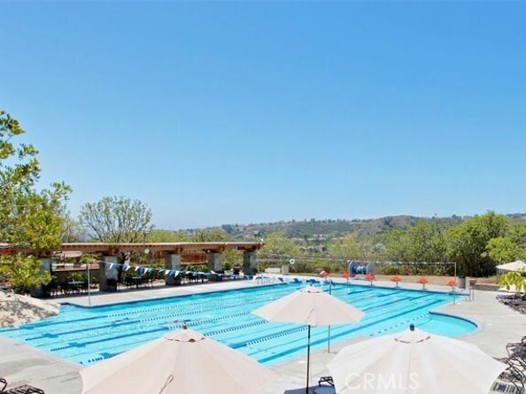 31801 Via Patito, Laguna Hills CA 92679