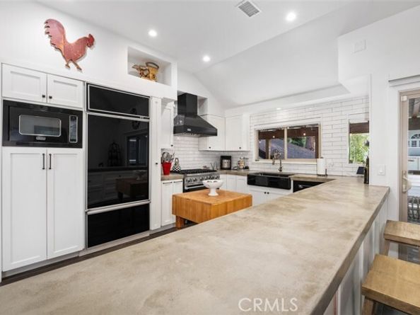 31801 Via Patito, Laguna Hills CA 92679