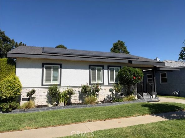 5133 Hedda St, Lakewood CA 90712