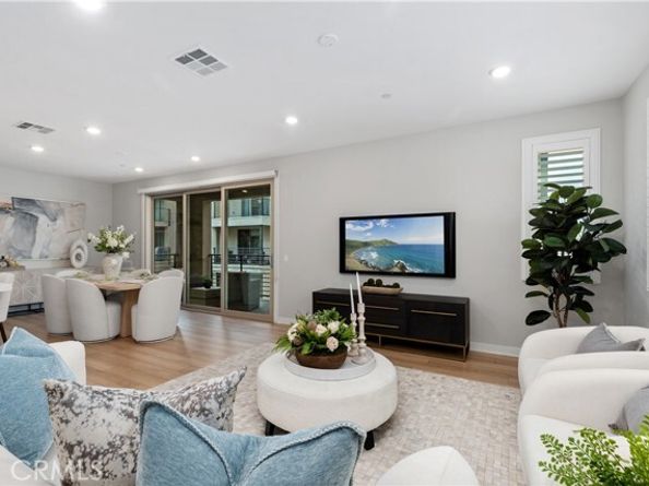 601 Catalonia, Lake Forest (el Toro) CA 92630