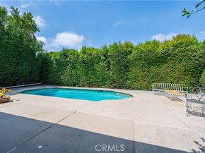 6847 Katherine Avenue, Van Nuys (los Angeles) CA 91405