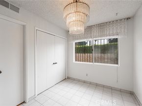 6847 Katherine Avenue, Van Nuys (los Angeles) CA 91405