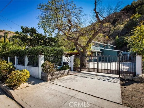 383 S Avenue 52, Highland Park (los Angeles) CA 90042