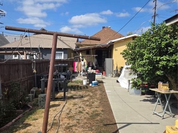2222 Gates, Los Angeles CA 90031