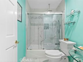 8515 Petaluma, Sun Valley (los Angeles) CA 91352
