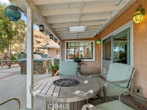 8515 Petaluma, Sun Valley (los Angeles) CA 91352