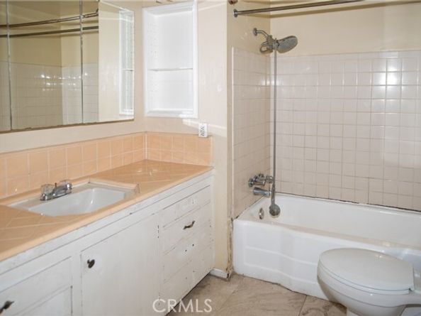 13408 Burton Street, Panorama City (los Angeles) CA 91402