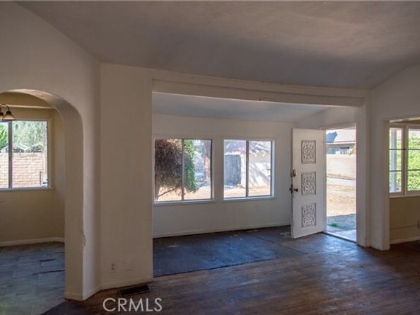 13408 Burton Street, Panorama City (los Angeles) CA 91402