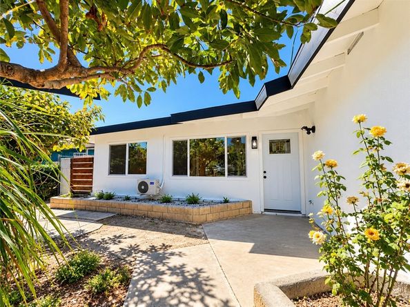 2128 N Bristol, Santa Ana CA 92706