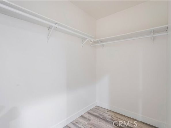 22142 Wyandotte, Canoga Park (los Angeles) CA 91303