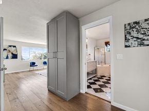 7554 Sunkist Dr, Oakland CA 94605