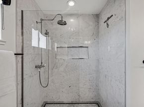 7554 Sunkist Dr, Oakland CA 94605