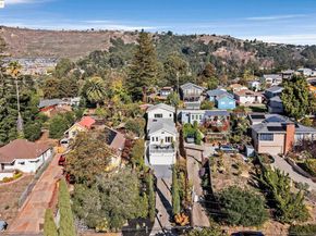 7554 Sunkist Dr, Oakland CA 94605