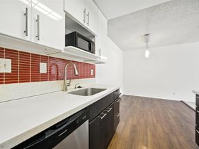 1321 Webster St D303, Alameda CA 94501