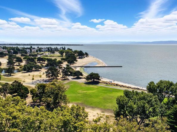 1321 Webster St D303, Alameda CA 94501