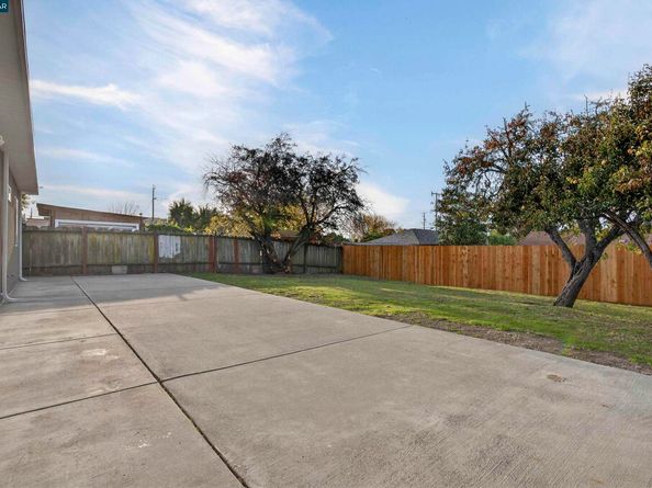 1203 Madeline Rd, San Pablo CA 94806