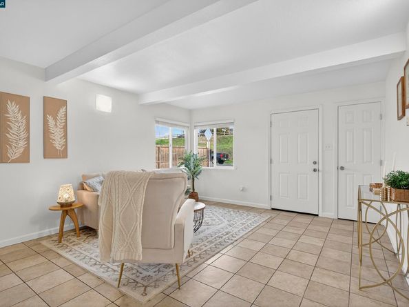 1203 Madeline Rd, San Pablo CA 94806