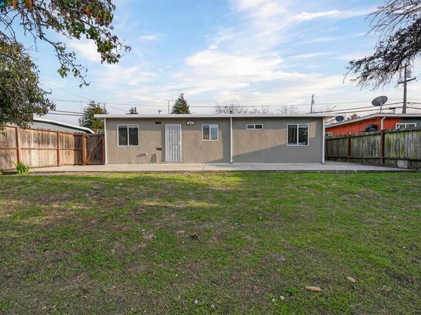 1203 Madeline Rd, San Pablo CA 94806
