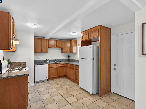 1203 Madeline Rd, San Pablo CA 94806